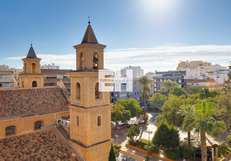 Wohnung - Wiederverkauf - Torrevieja - Centro