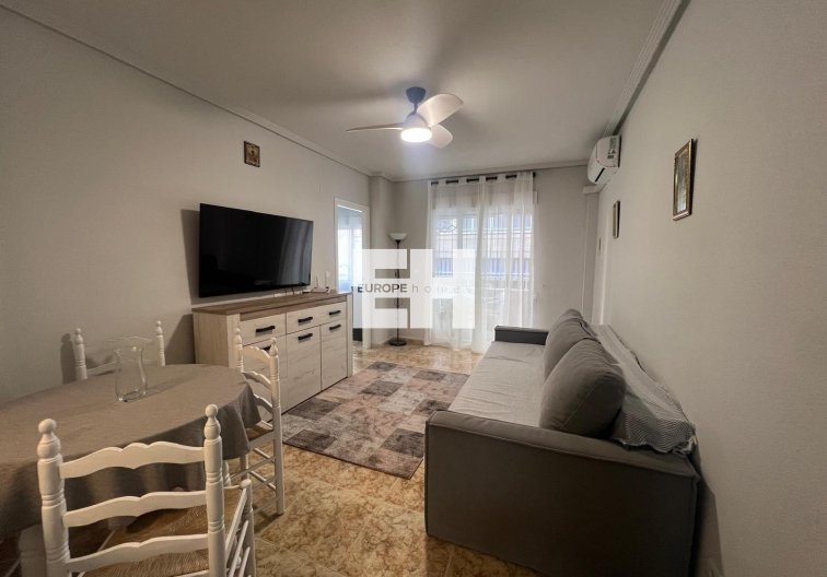 Wohnung - Wiederverkauf - Torrevieja - Centro