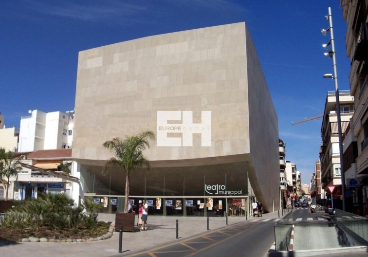 Wohnung - Wiederverkauf - Torrevieja - Centro