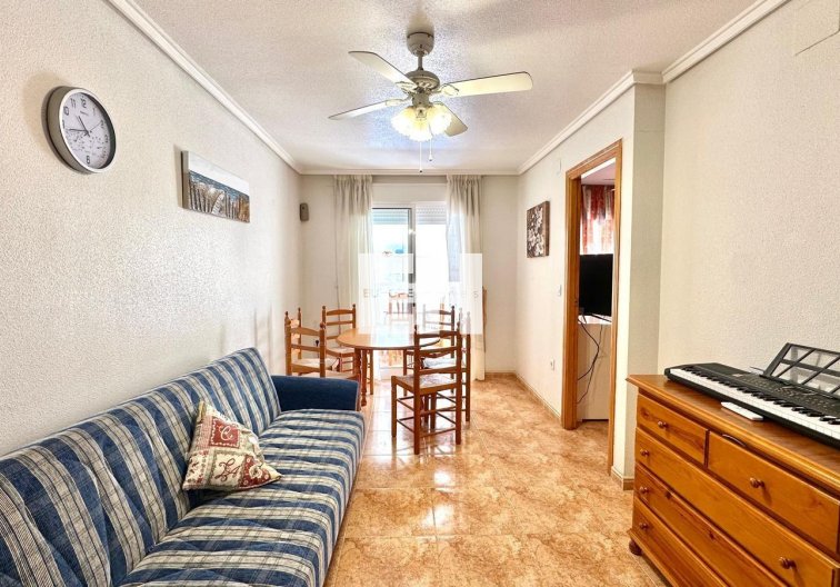 Wohnung - Wiederverkauf - Torrevieja - Centro