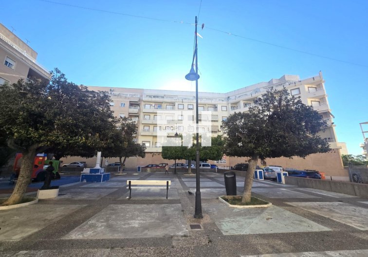 Wohnung - Wiederverkauf - Torrevieja - Centro