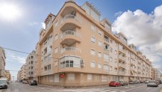 Wohnung - Wiederverkauf - Torrevieja - EH-12363