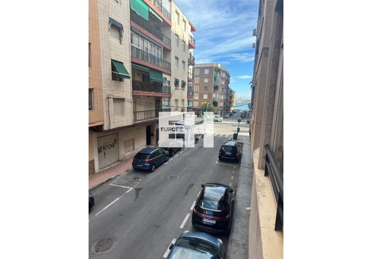 Wohnung - Wiederverkauf - Torrevieja - El Acequión - Los Náufragos