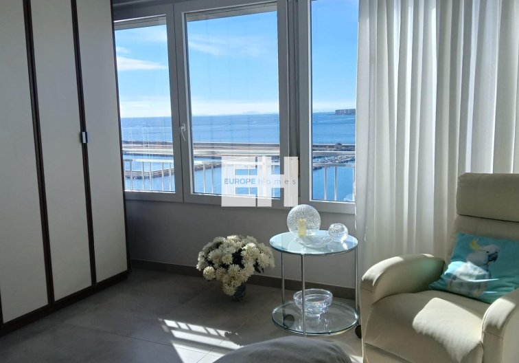 Wohnung - Wiederverkauf - Torrevieja - El Acequión - Los Náufragos