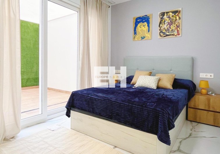 Wohnung - Wiederverkauf - Torrevieja - Playa del Cura
