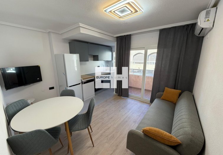 Wohnung - Wiederverkauf - Torrevieja - Playa del Cura