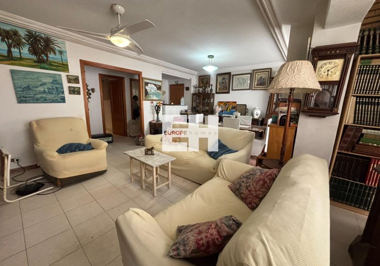 Wohnung - Wiederverkauf - Torrevieja - Torrevieja