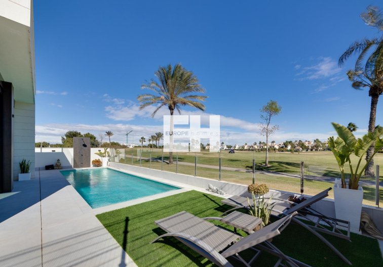 Obra Nueva - villa - Pilar de la Horadada - Roda Golf