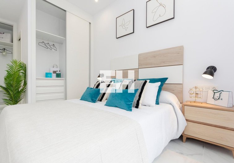 Obra Nueva - villa - Torrevieja - Torretas