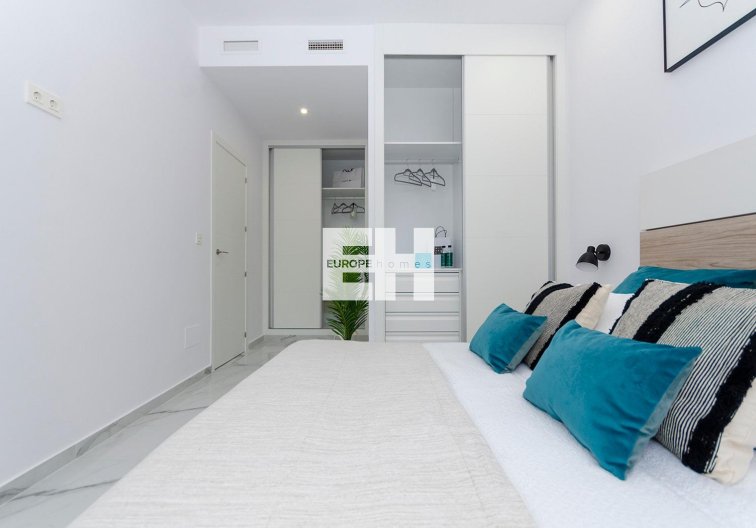 Obra Nueva - villa - Torrevieja - Torretas