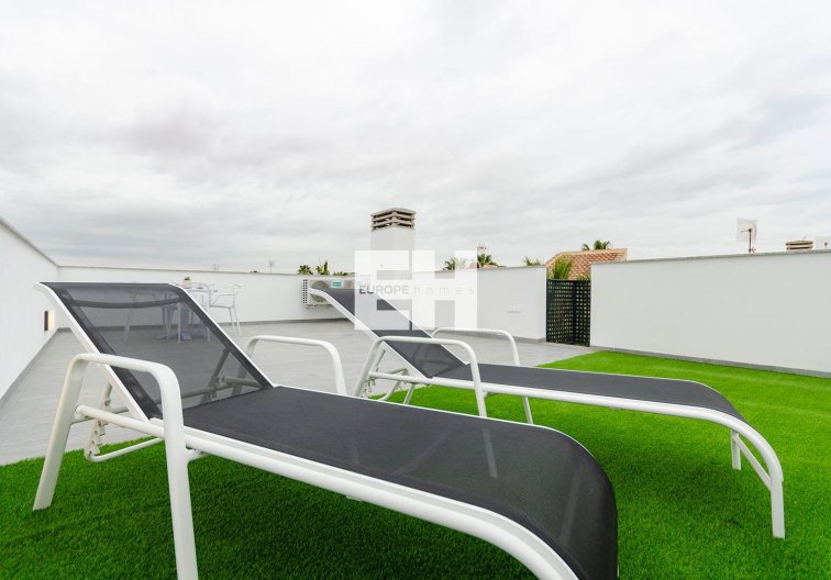 Obra Nueva - villa - Torrevieja - Torretas