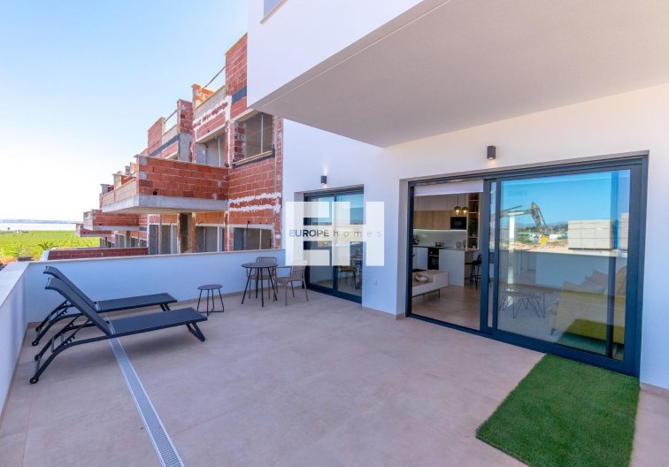Obra Nueva - Bungalow en planta alta - Torrevieja - Los Balcones 
