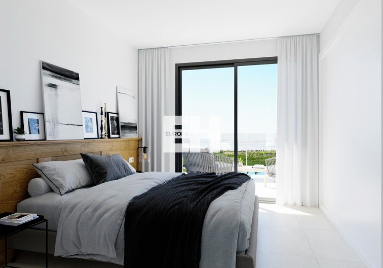 New Build - Top floor bungalow - Torrevieja - Lago Jardín II