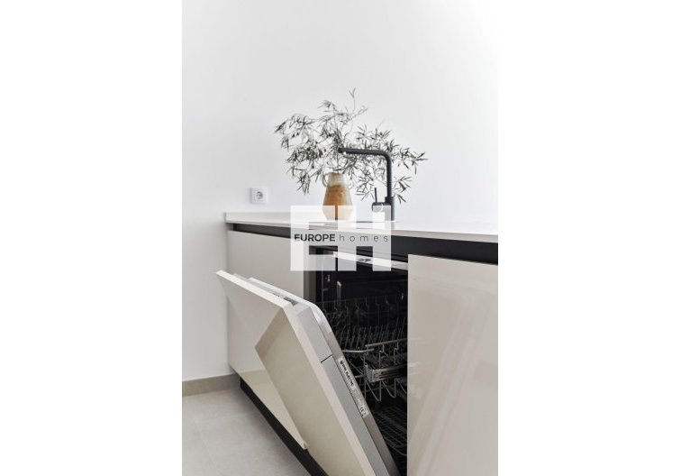 Obra Nueva - Bungalow en planta baja - Torrevieja - Villa Amalia