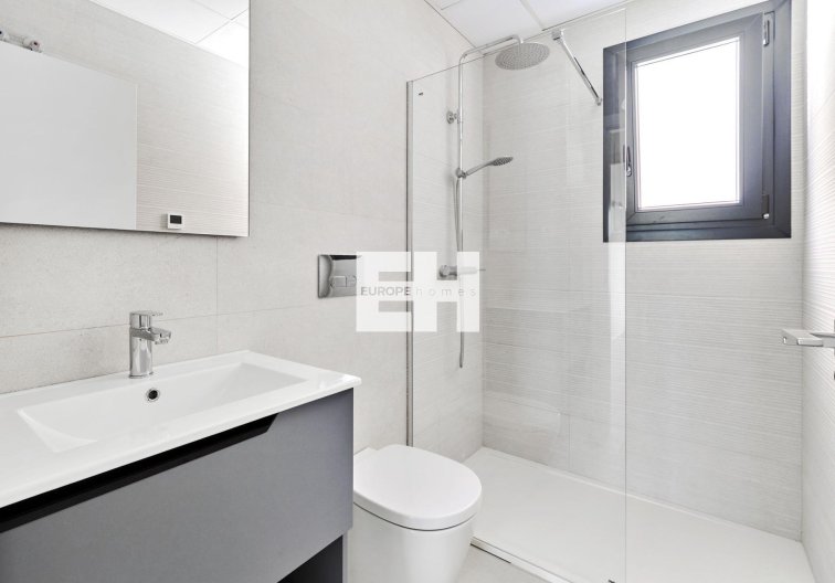 Obra Nueva - Bungalow en planta baja - Torrevieja - Villa Amalia