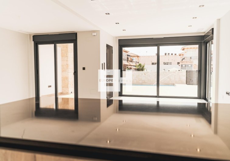 Obra Nueva - villa - Orihuela Costa - Punta Prima