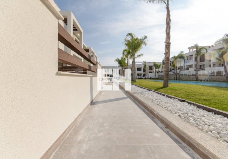 Obra Nueva - Bungalow en planta baja - Torrevieja - Los Balcones 