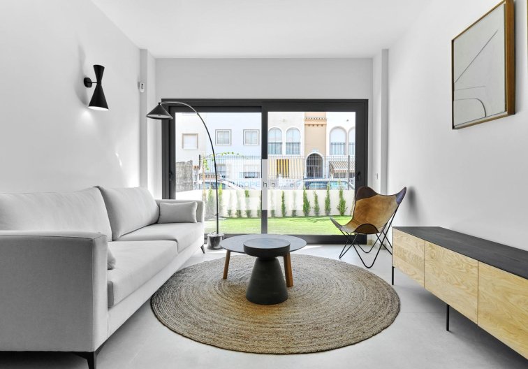 Obra Nueva - Bungalow en planta alta - Torrevieja - Villa Amalia