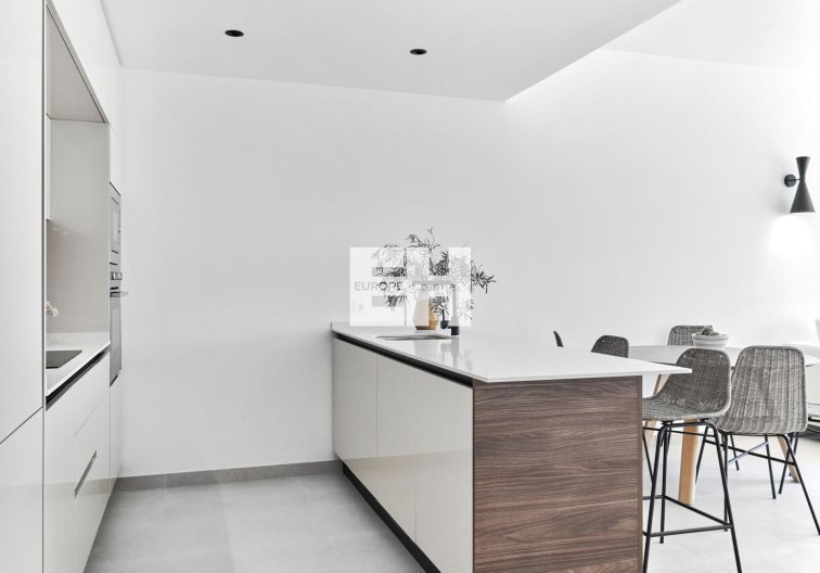 Obra Nueva - Bungalow en planta alta - Torrevieja - Villa Amalia