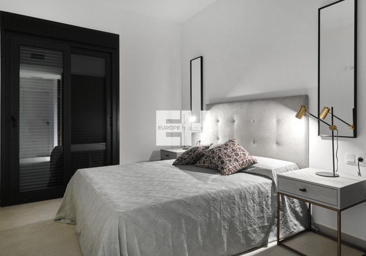 Obra Nueva - Bungalow en planta alta - Torrevieja - Villa Amalia