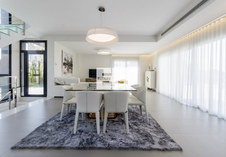 Construction Neuve - villa - Orihuela Costa - Campoamor