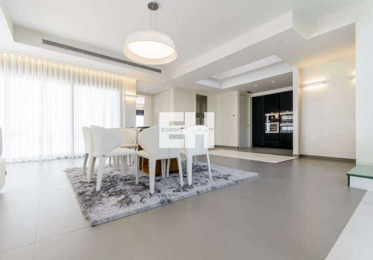 Construction Neuve - villa - Orihuela Costa - Campoamor