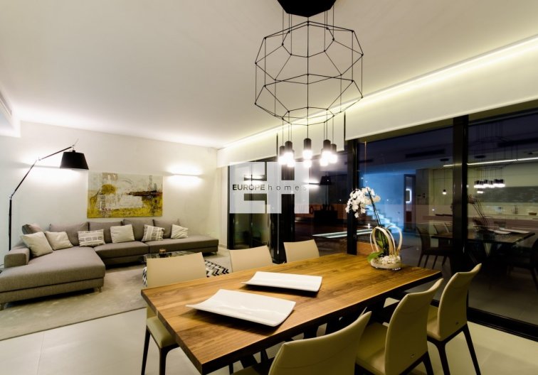 Construction Neuve - villa - Orihuela Costa - Campoamor