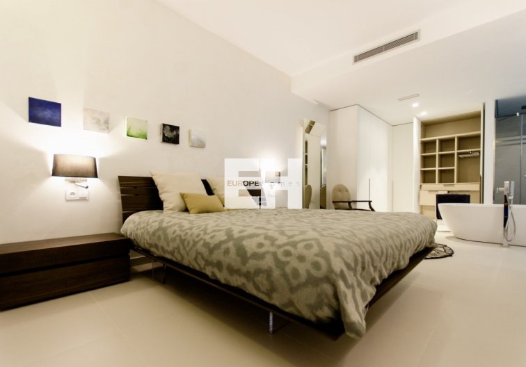 Construction Neuve - villa - Orihuela Costa - Campoamor