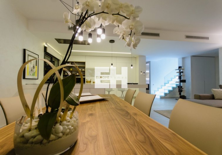 Construction Neuve - villa - Orihuela Costa - Campoamor