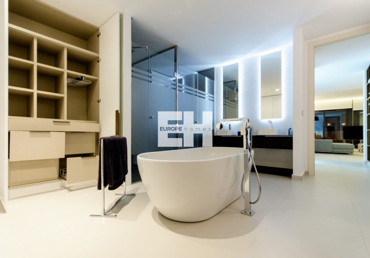 Construction Neuve - villa - Orihuela Costa - Campoamor