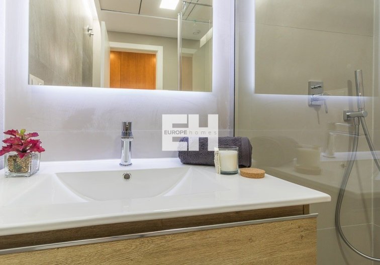 Obra Nueva - Bungalow en planta baja - Torrevieja - Los Balcones 