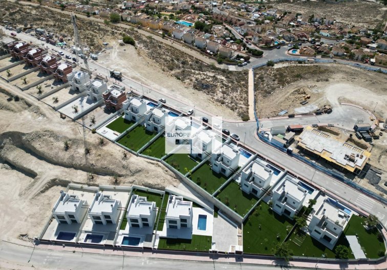 New Build - villa - Mutxamel