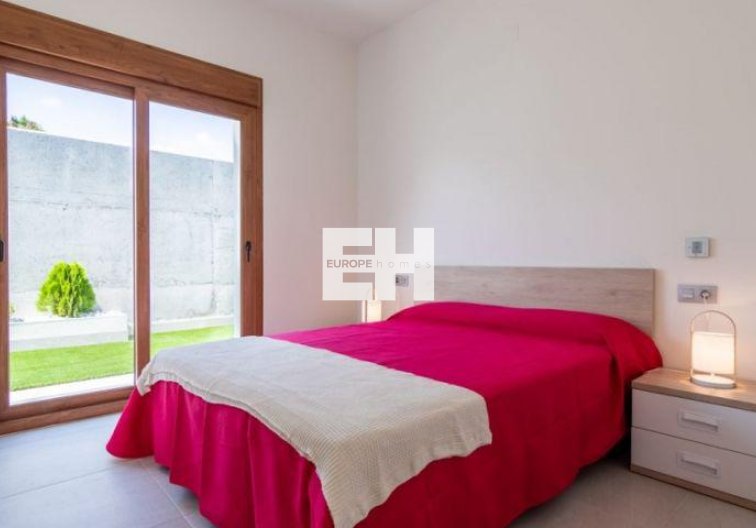 Construction Neuve - villa - Torrevieja - Los Altos