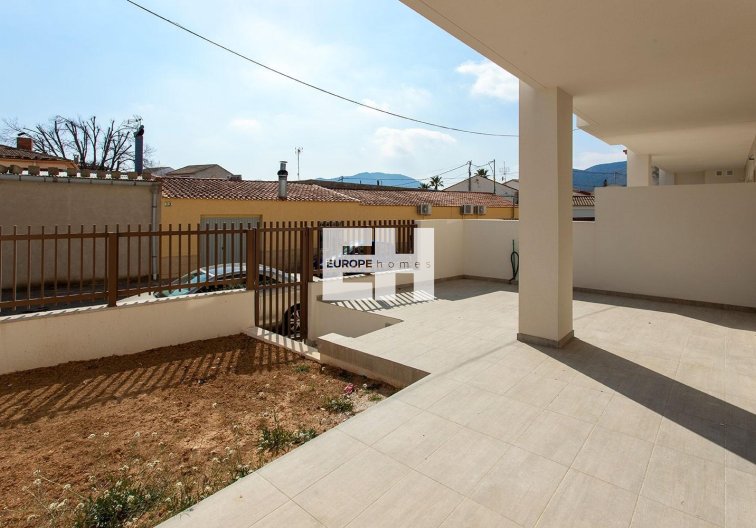 Obra Nueva - Bungalow en planta baja - Hondón de las Nieves - El Salero