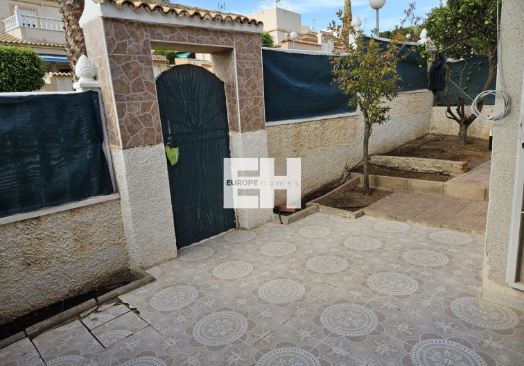 Segunda mano - town house - Torrevieja - Los Balcones - Los Altos Del Edén