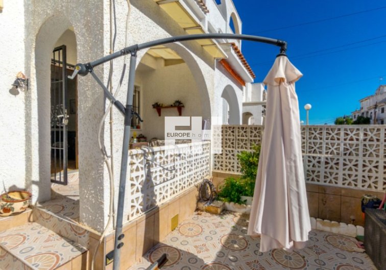 Segunda mano - town house - Torrevieja - Costa Blanca
