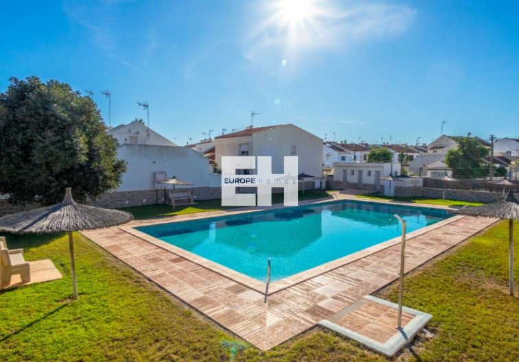 Segunda mano - town house - Torrevieja - Costa Blanca