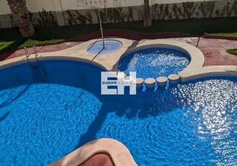 Herverkoop - Appartement - Torrevieja - Playa del Cura