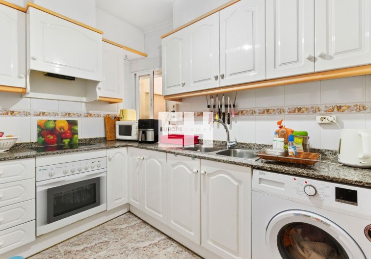 Revente - Appartement - Torrevieja - Centro