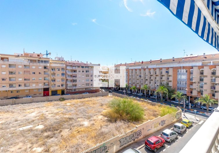Revente - Appartement - Torrevieja - Centro