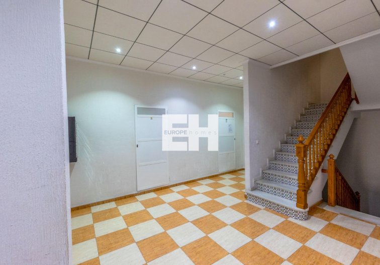 Revente - Appartement - Torrevieja - Centro