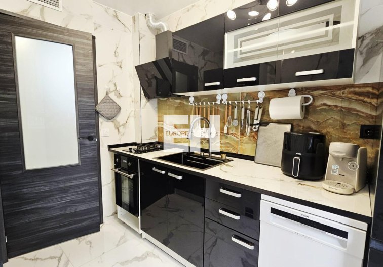 Revente - Appartement - Torrevieja - Acequion