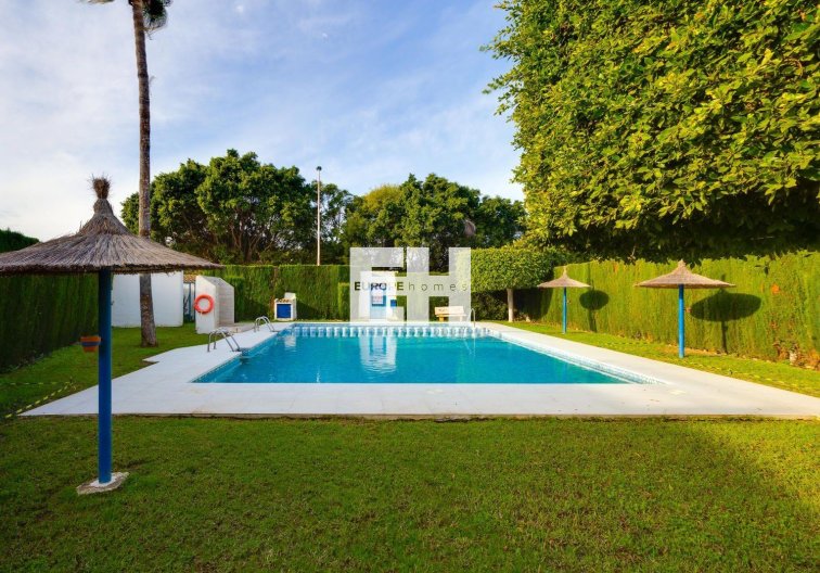 Segunda mano - Bungalow - Torrevieja - La Siesta - El Salado - Torreta