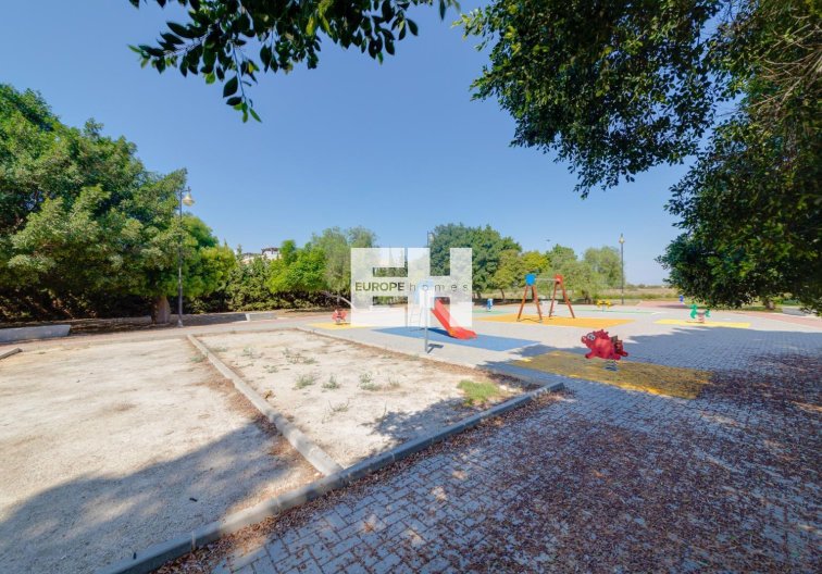 Segunda mano - Bungalow - Torrevieja - La Siesta - El Salado - Torreta