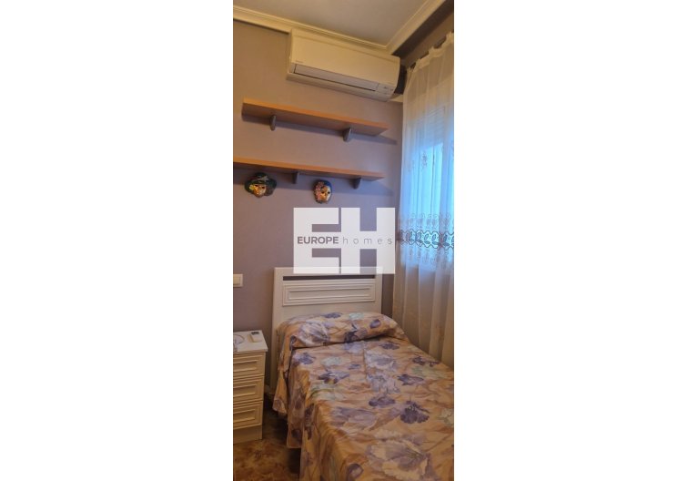 Revente - Appartement - Torrevieja - La Mata Pueblo