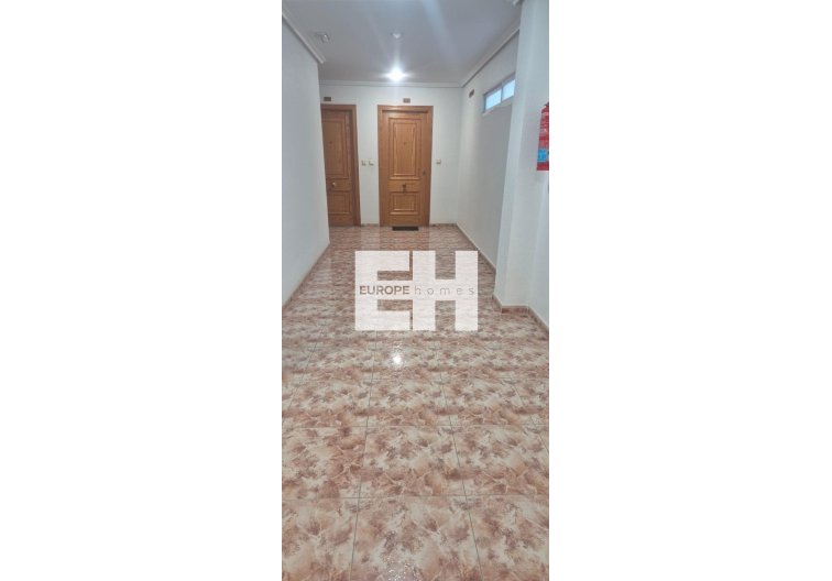 Revente - Appartement - Torrevieja - La Mata Pueblo