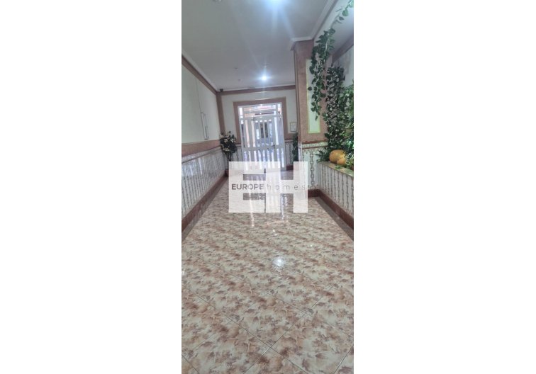 Revente - Appartement - Torrevieja - La Mata Pueblo