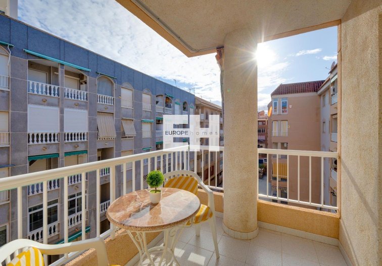 Revente - Appartement - Torrevieja - Acequion