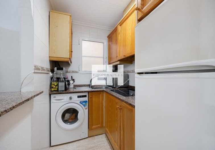 Segunda mano - Apartamento  - Torrevieja - Centro