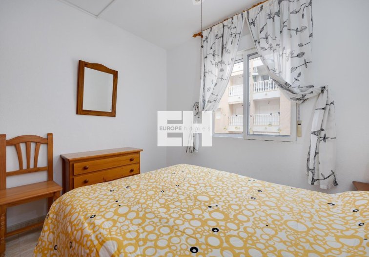 Segunda mano - Apartamento  - Torrevieja - Centro